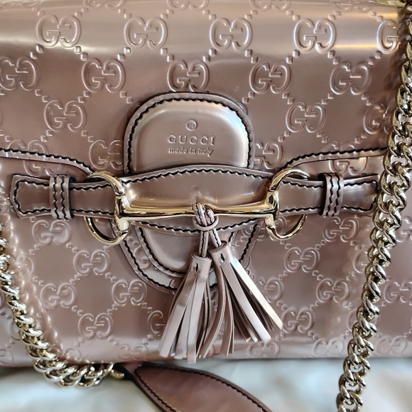 GUCCI Guccissima Horsebit Tassel Iridescent Pink Leather Bag EMILY - Picture 3 of 14